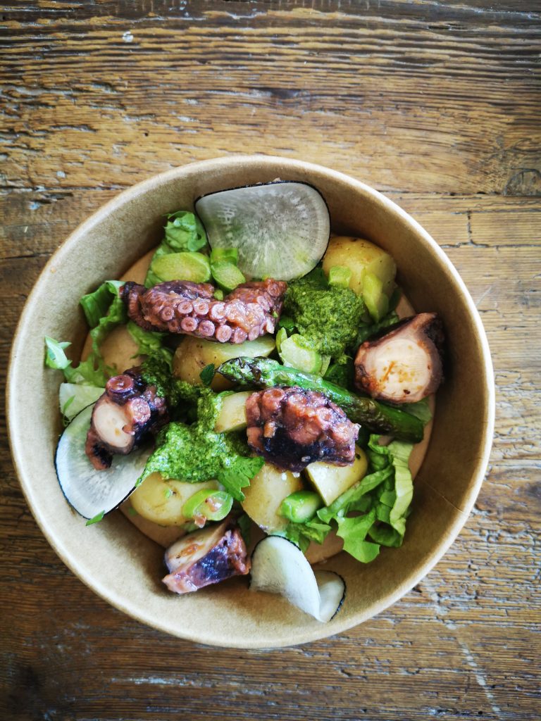 poulpe plateau repas entrée