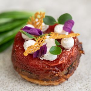 Entrée d'été, tatin de légumes de saison